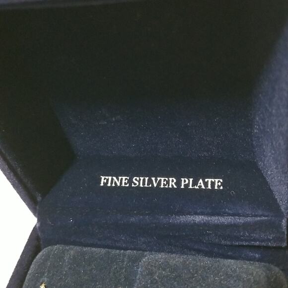 Dancraft Fine Silver Plate "Mom" Necklace set Cubic Zirconia - Picture 3 of 5